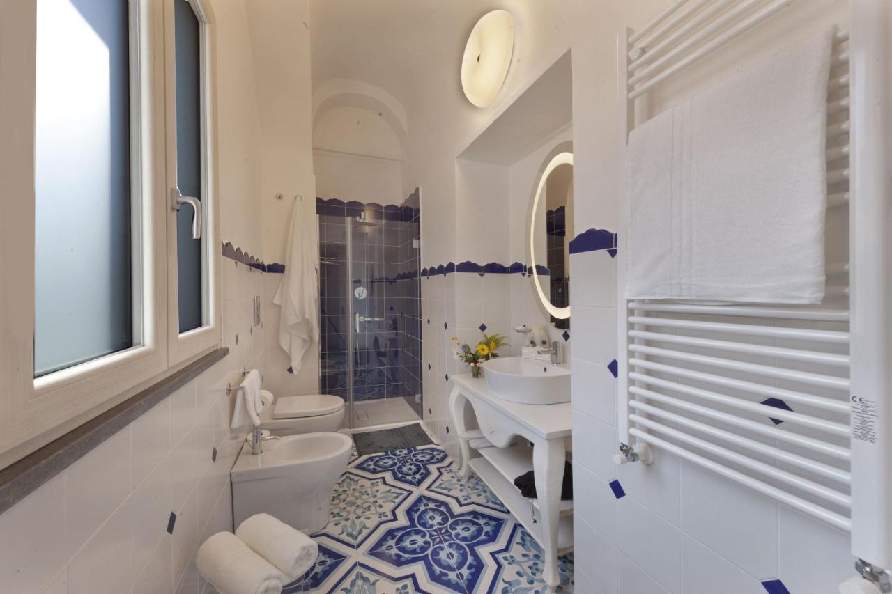Antica Rheginna Luxury Room Минори Екстериор снимка