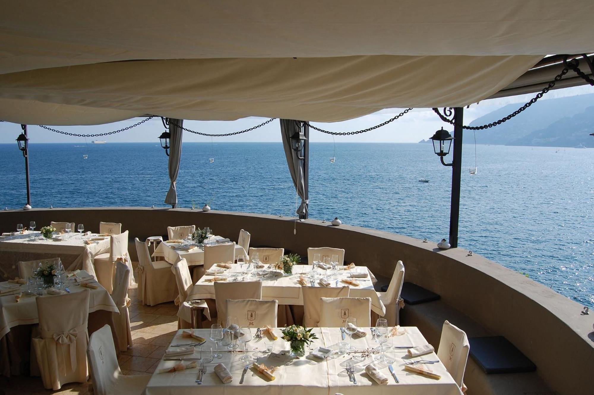 Antica Rheginna Luxury Room Минори Екстериор снимка
