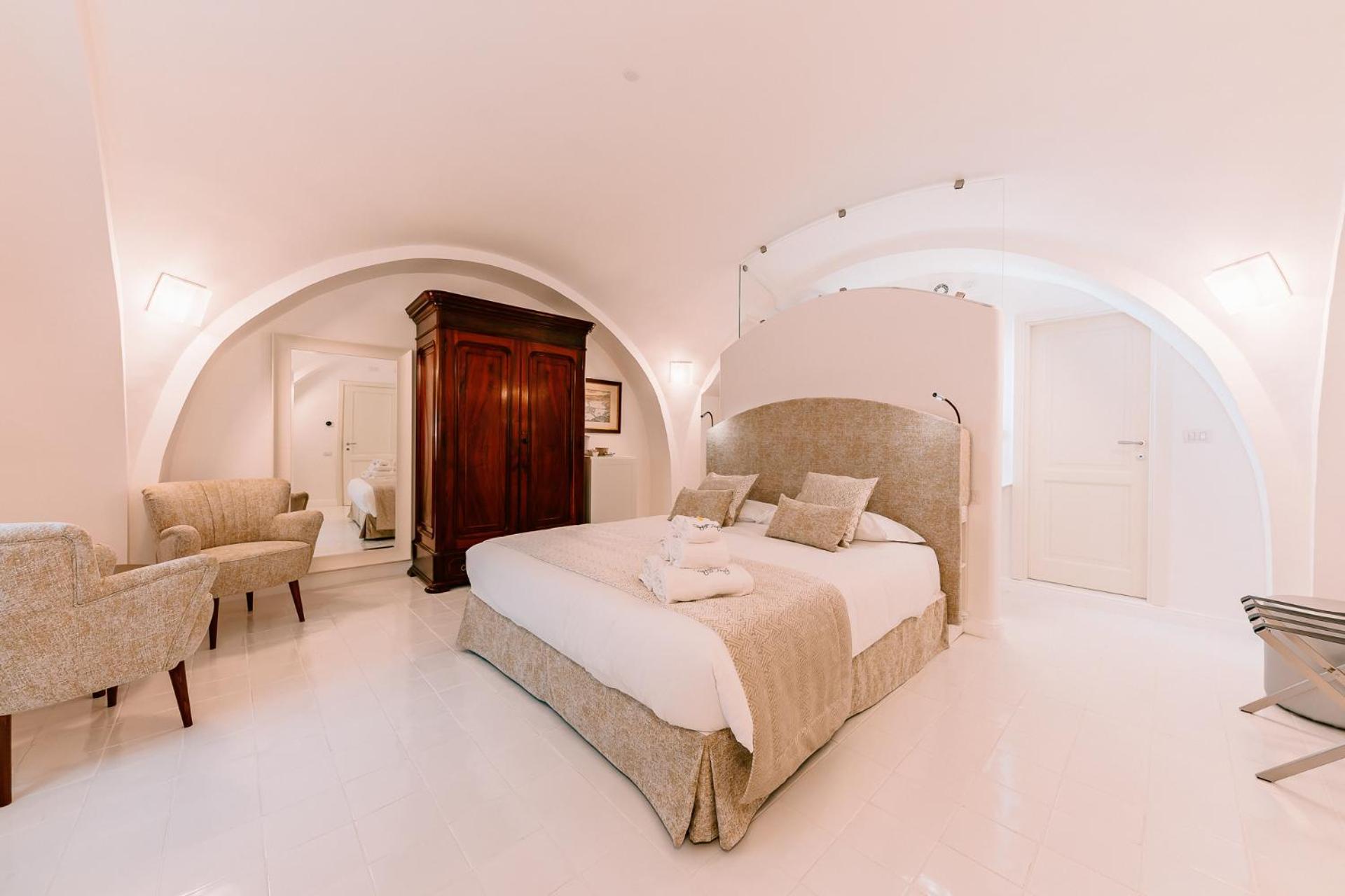 Antica Rheginna Luxury Room Минори Екстериор снимка
